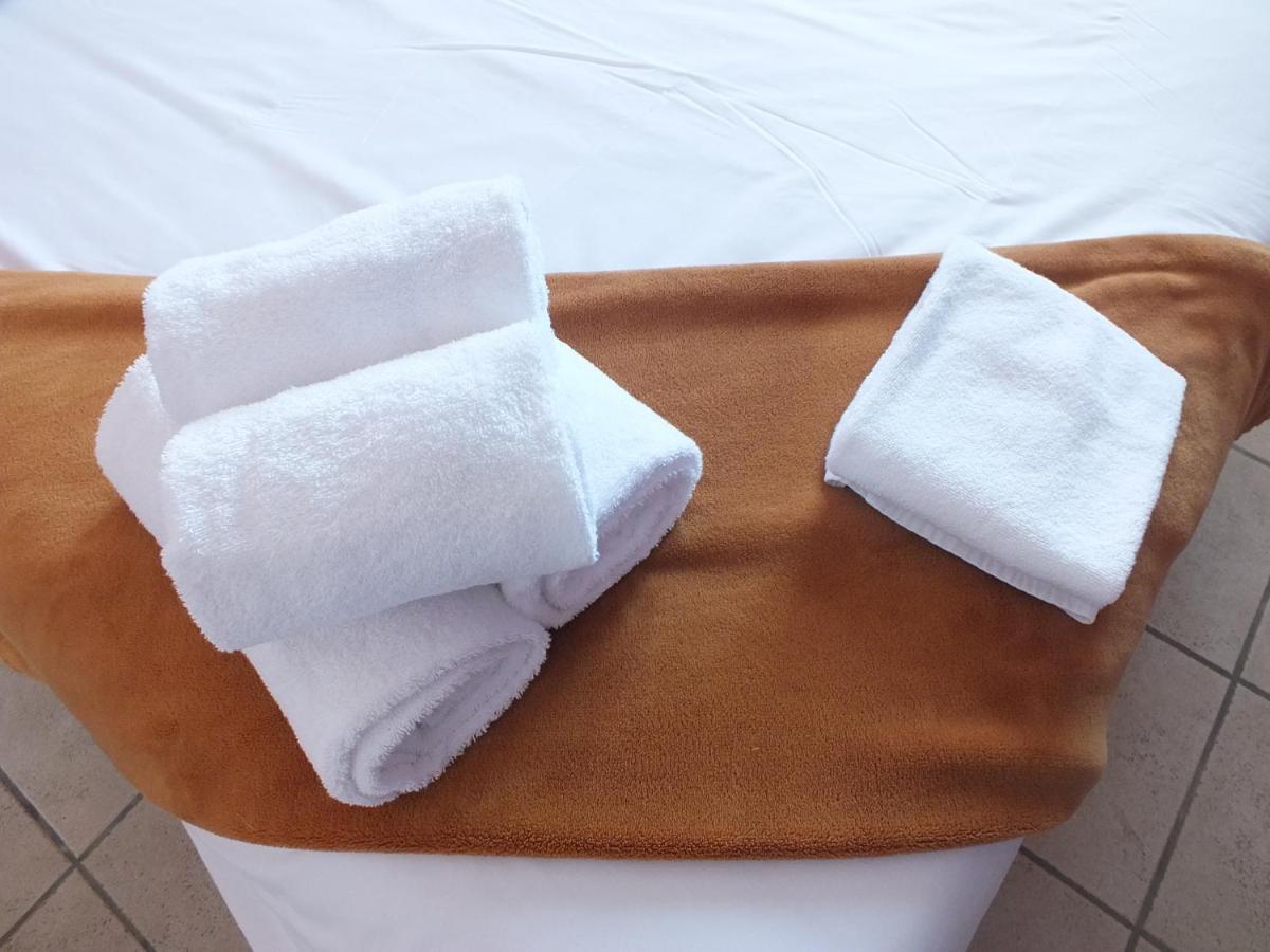Logis Hotel Restaurant Le Clos Saint Loup Bram 외부 사진
