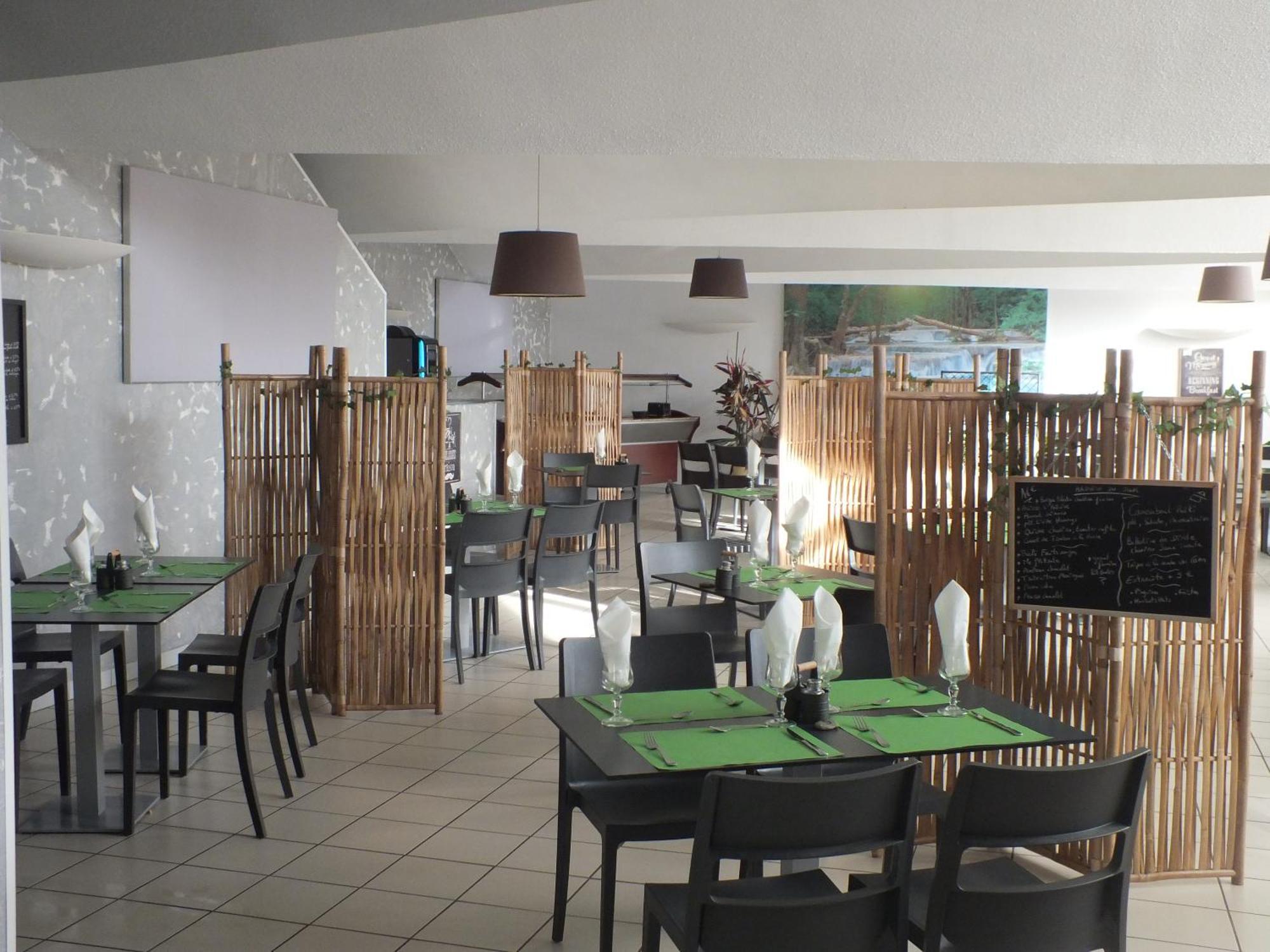 Logis Hotel Restaurant Le Clos Saint Loup Bram 외부 사진