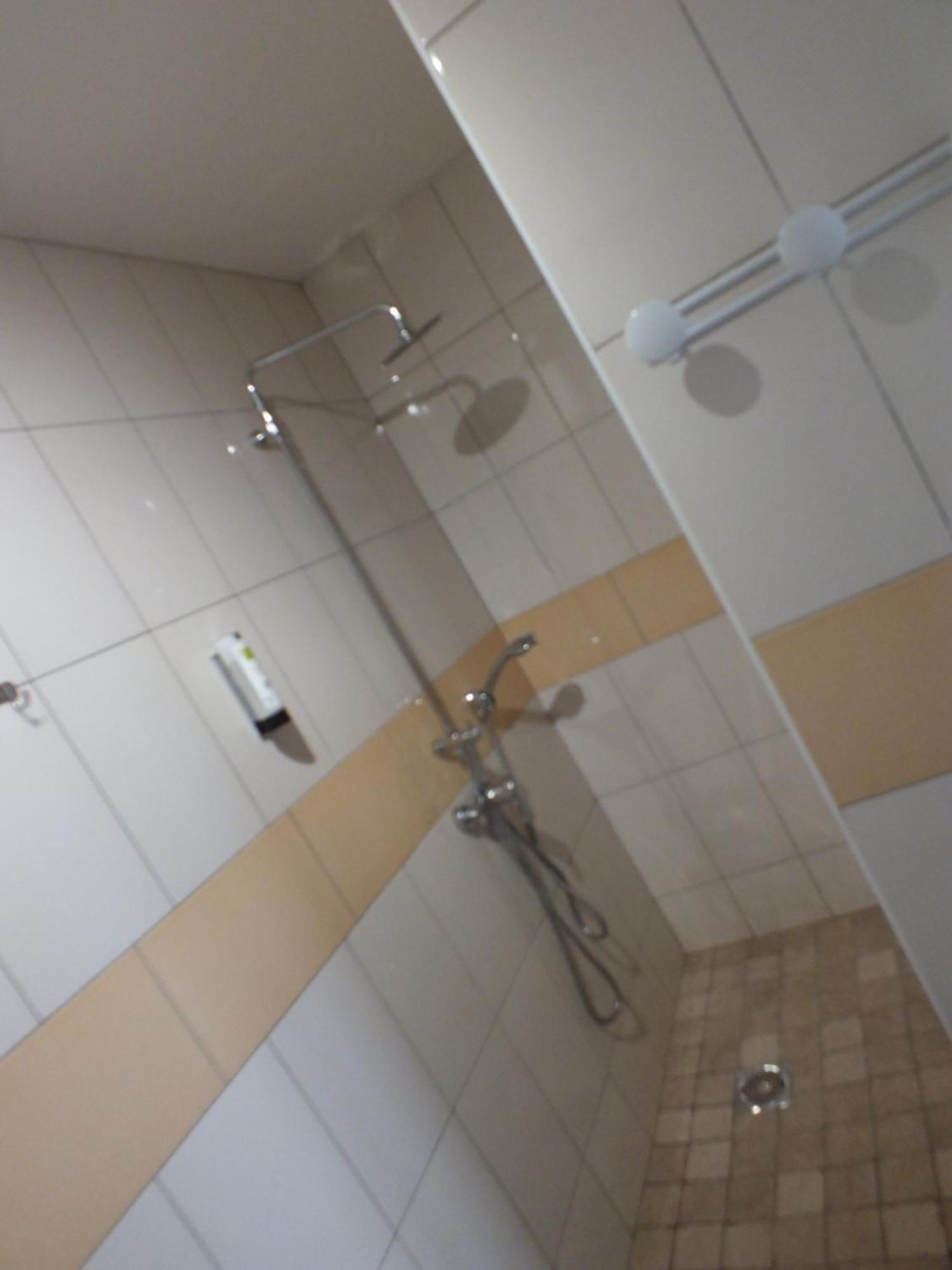Logis Hotel Restaurant Le Clos Saint Loup Bram 외부 사진